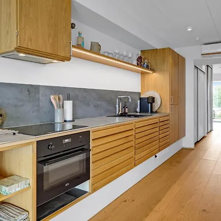 Awesome In With House Sea View Apartment
